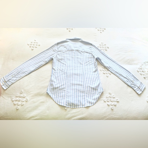 Vintage Y2K Abercrombie & Fitch Striped Linen Button Up Shirt - White/Blue - S - Picture 9 of 14